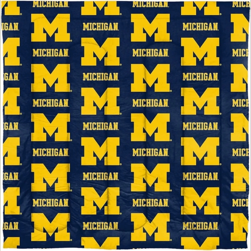 NCAA Michigan Wolverines Rotary 7 Piece Queen Bed Set